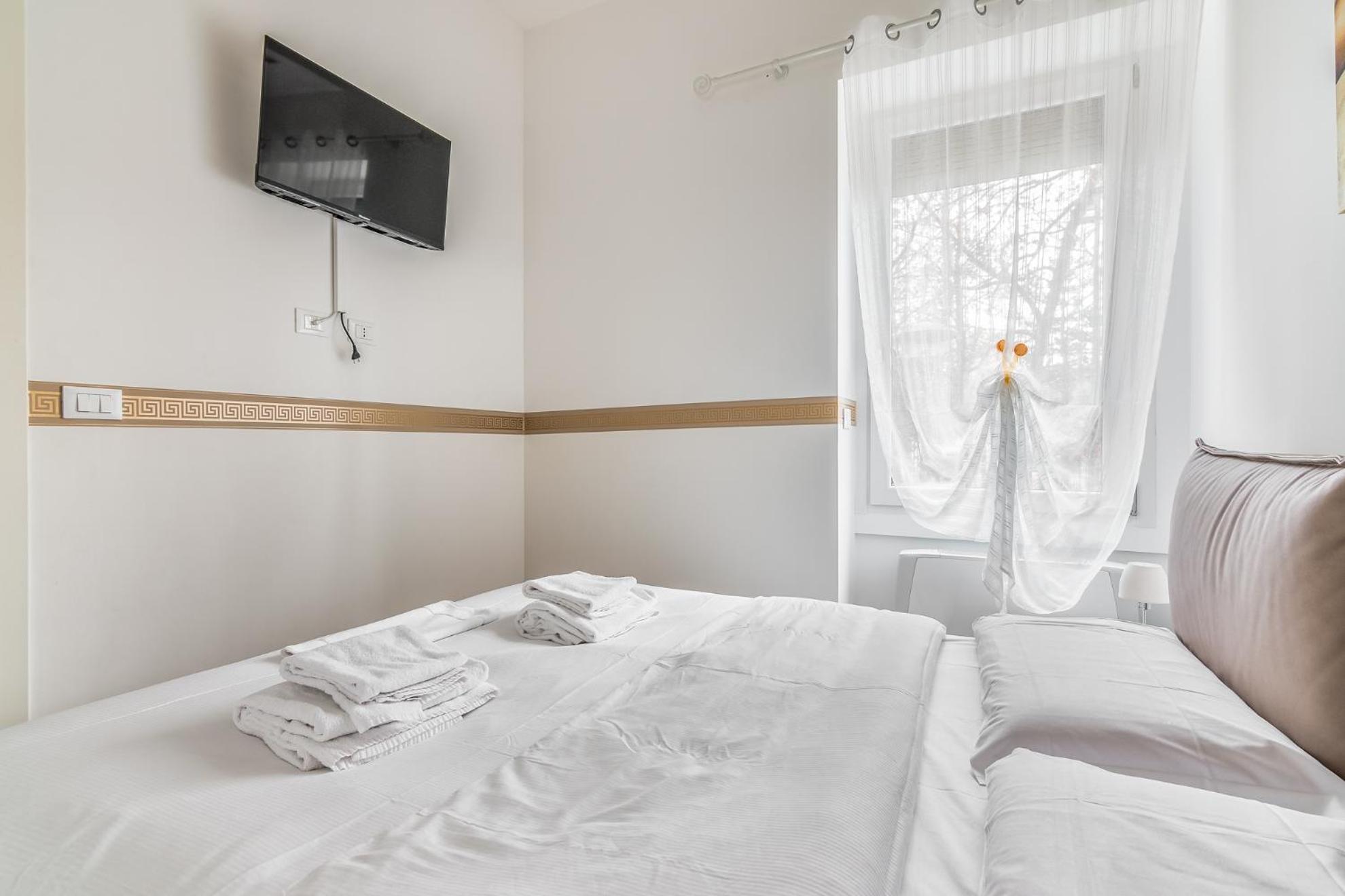 Appartamento Milano Vetra-Parco Delle Basiliche 2 Pax- Wifi- Banfi Esterno foto